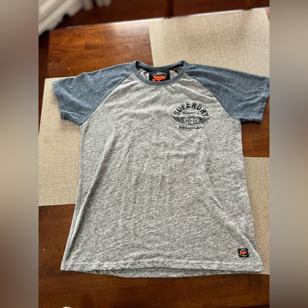 Men’s‎ Superdry tee